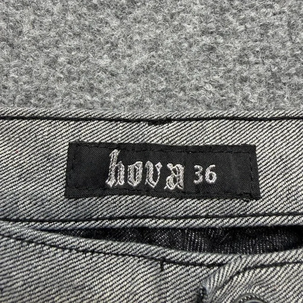 Hova Y2K men's jeans size 36 embroidered‎ back pockets